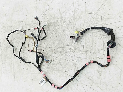 Arnés de cableado de puerta delantero derecho Toyota Rav4 Hybrid 2016-2019 8215142E60 Foto 1 de 4