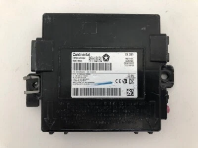 2017-2019 Chrysler Pacifica Receiver Hub Module OEM Mopar 68217818AE - Image 1 of 4