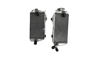 RADIADOR ALUMINIO HONDA CRF450R 2013-2014 izquierda y derecha Foto 1 de 4