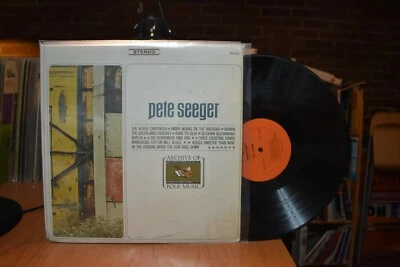 Pete Seeger LP Archive of Folk Music FS-201 Stereo - Image 1 of 2