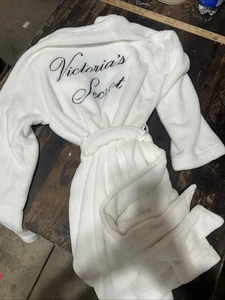 Victoria's Secret Plüsch weißer Engel bestickt Morgenmantel kurze Länge Damen XS - Bild 1 von 6