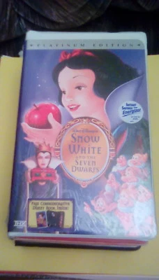 Walt Disney Snow White And The Seven Dwarfs VHS Platinum Ed. w/ Book Inside NEW - Image 1 of 3