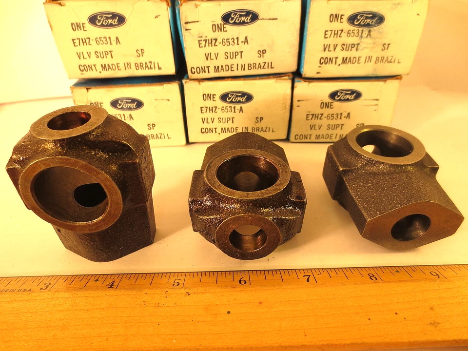 UNA PIEZA DE FABRICANTE ORIGINAL, SOPORTE DE VÁLVULA DE CAMIÓN PESADO FORD 1987, E7HZ-6531-A ENVÍO GRATUITO Foto 1 de 3