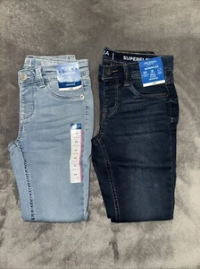 LOT OF 2 Girls Jeggings size 6x Arizona jean co superflex dark wash/light wash - Picture 1 of 3