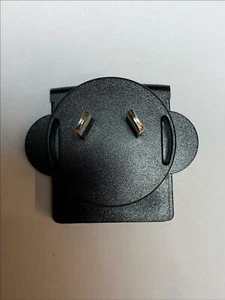 AUS Stecker Schiebeaufsatz für YJS YJS036B-1202500D Schaltnetzteil - Bild 1 von 4