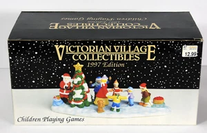 Vintage 1997 Kinder spielen Spiele Porzellan viktorianisches Dorf Weihnachtsdekor - Bild 1 von 4