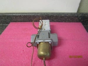 Penn Johnson Controls V46AE-9600 Water Regulating 1-1/4" Valve 0.75m cap 1/4" SA - Picture 1 of 7
