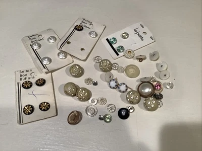 Vintage Button Lot - Glass, Rhinestone, And Pearl - Image 1 of 4