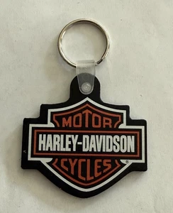 Chester’s Reno Nevada NV Harley Davidson Motorcycles Logo Keychain Rubber - Picture 1 of 6