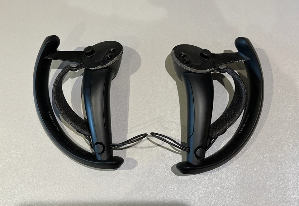 Valve Index Controllers (Right and Left) - Image 1 of 1
