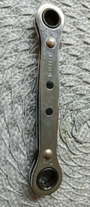 Vintage Allied   3/8"  7/16" Ratcheting Wrench 12pt Vintage Tool  - Picture 1 of 13