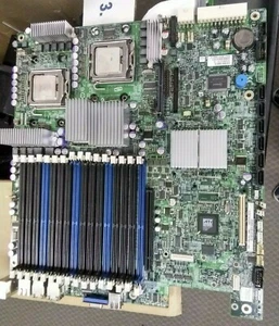Intel Dual LGA 771 Socket System Motherboard D87491-403 with 2x Xeon x5355 CPU - Picture 1 of 4