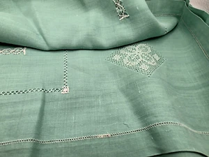 Vtg. Mint Green Embroidered Linen Tablecloth 32x32 Square, Cottage Style - Picture 1 of 16