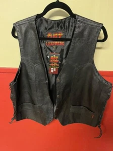 Hot Leathers Black Leather Lightweight Vest Says 2XL But Fits Like A Large New - Picture 1 of 5