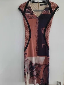 Printed Sleeveless Fitted Dress - Picture 1 of 9