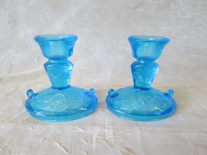 Pair 2 McKee Glass Blue Candleholder Candle Stick Holders 4" tall SNOWFLAKE - Picture 1 of 7