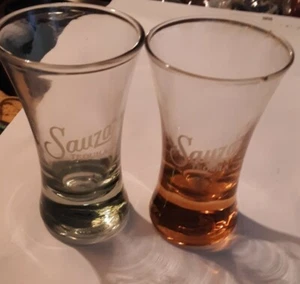 Juego de 2 gafas de tequila de tiro alto con parte inferior de colores Ámbar, verde - Imagen 1 de 8
