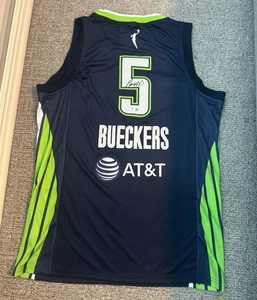 Paige Bueckers Signed Dallas Wings Jersey BAS Beckett Rookie Autograph COA - Picture 1 of 5
