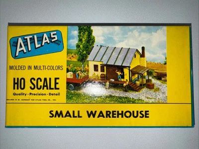 Atlas HO Scale Small Warehouse Kit 714-98 NOS - Image 1 of 4
