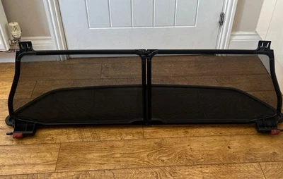 PORSCHE 911 996  CABRIOLET  WIND DEFLECTOR - Part No. 99656112502 - Image 1 of 4