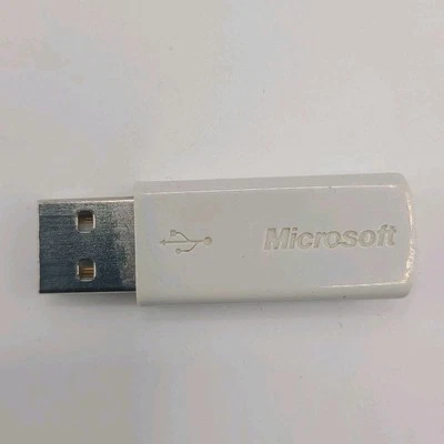 Microsoft 2.4GHz USB Dongle/Transceiver v7.0 X939081-001 Model 1423 TESTED - Image 1 of 3
