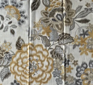 Kravet Panna 640 Fabric Remnant 24 x 24" - Picture 1 of 3