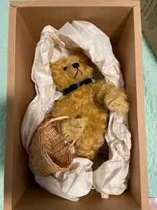 13" STEIFF 1997/98 CLUB PICNIC TEDDY BEAR W GROWLER 420108 - Picture 1 of 6