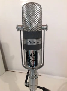 VINTAGE AIWA VM-15 Vintage Multi-Directional Ribbon Microphone - Picture 1 of 5