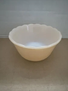 Anchor Hocking Fire-King Peach Lustre Ware Scalloped Edge Dessert Cup 6 Oz - Picture 1 of 4