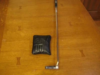 BETTINARDI NOVO 2022 INOVAI 8.0 PUTTER INCLINADO DESTRO 35" TAMPA DE CABEÇA CORRESPONDENTE - Imagem 1 de 4