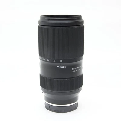 TAMRON 50-300mm F/4.5-6.3 Di III VC VXD / A069S (for Sony E) #327 - Image 1 of 4