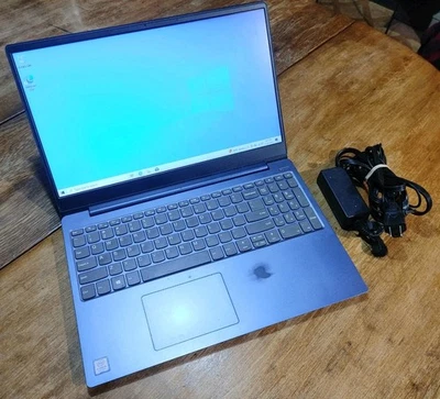 Lenovo IdeaPad 330S-15IKB | i3-8130u | 4GB RAM | 256GB SSD | Win 10 LEER Foto 1 de 4