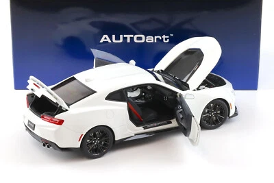 CHEVROLET CAMARO ZL1 COUPE 2017 SUMMIT WHITE AUTOART 71206 1:18 BLANC USA CAR - Photo 1/4