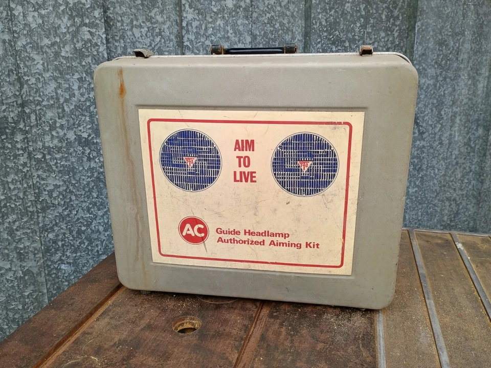 Vintage A.C. Delco Guide Headlamp Authorized Aiming Kit Tool - Image 1 of 4