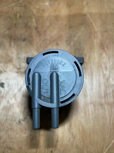 Solenoide de vacío Vauxhall 1.7 2.0 2.2 DTI, 09128022 Omega Vectra Astra EGR - Imagen 1 de 2