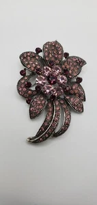 1,75" x 2,5" lila Strass silberfarben Blume Vintage Brosche - Bild 1 von 11