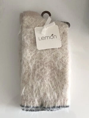 NEW! Warm Cozy Lounge Socks Womens/Girls Fuzzy Footwear Slipper Style Cream/Gray - Image 1 of 4
