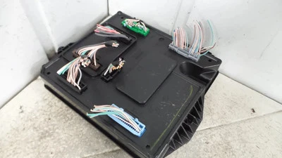 CENTRALINA VARIE Renault Megane III Grandtour (KZ) 2009 284B13297R - Immagine 1 di 2