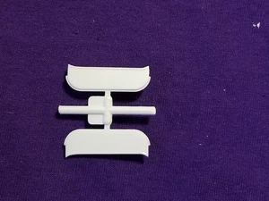 1950 Oldsmobile FENDER SKIRTS from Revell 1:25 Model Kit 50 Olds - Picture 1 of 9