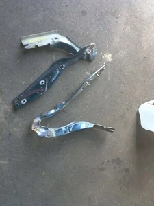 Motorhaubenkompass Peugeot 407 Coupe - Bild 1 von 1