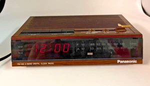 Vintage Panasonic AM/FM Digital Clock Radio Model RC-6060 Wood Grain! - Picture 1 of 8