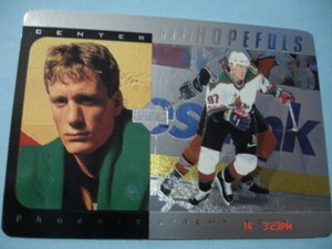 1997-98 Upper Deck "Hart Hopefuls" Insert Card # HH-17 Jeremy Roenick!  