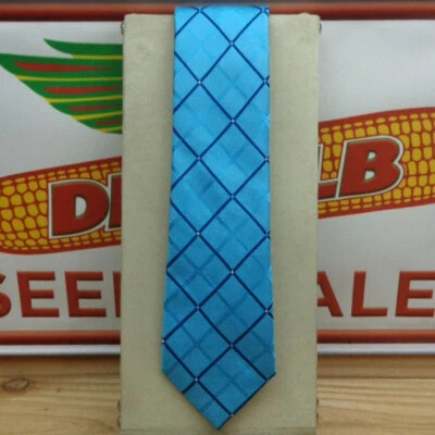 EAGLE "Tie" Foto 1 de 2