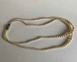 Collier Art Déco imitation perles - fermoir argent - Picture 1 of 4