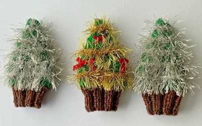 Handmade Christmas Trees Glitter with Stars and Bows Ferrero Rocher Cover - Image 1 of 3