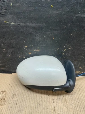 Оригинальное правостороннее боковое зеркало для Nissan Cube 2009–2014 годов выпуска V4159 IT - Изображение 1 из 4