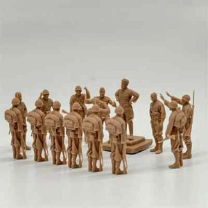 1/72 Scale Italian WWII Soldiers- Mussolini Speech Scene- 15 Unpainted Figures - Picture 1 of 17