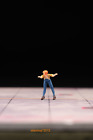 1/64 Clean Girl Blue Pants Scene Prop Miniatures Figures For Cars Vehicles Model