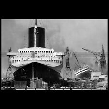 Photo B.004947 PAQUEBOTS SS NORMANDIE & SS PARIS FRENCH LINE LINER LE HAVRE 1939