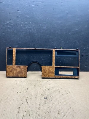 1982 年至 1996 年别克 Century Dash 速度表集群无线电边框装饰 O7161 DG — 第 1/4 张图片